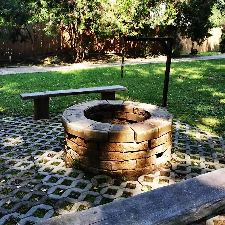 Daire Karancsvoelgyi Pihenohaz *