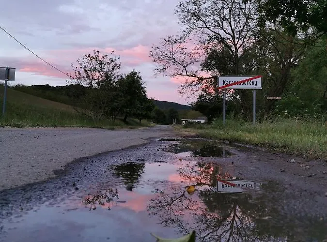 Karancsvoelgyi Pihenohaz Apartament *