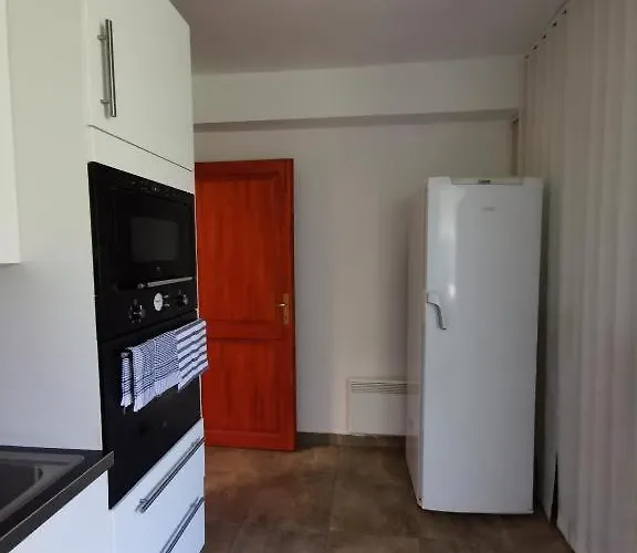 Karancsvoelgyi Pihenohaz Apartament *