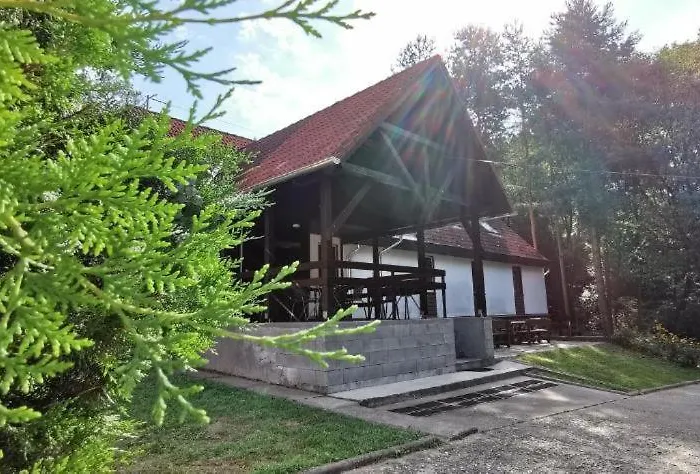 Karancsvoelgyi Pihenohaz *